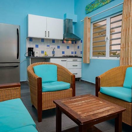 Апарт отель Caribbean Club Bonaire Экстерьер фото