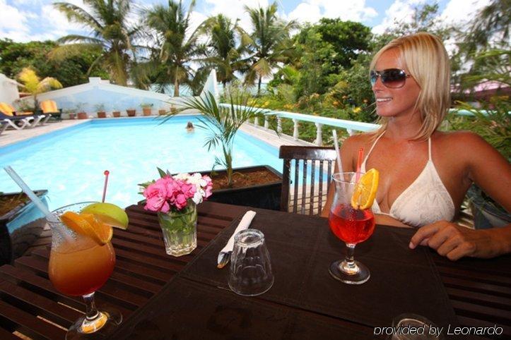Апарт отель Caribbean Club Bonaire Экстерьер фото