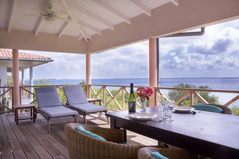 Апарт отель Caribbean Club Bonaire Экстерьер фото