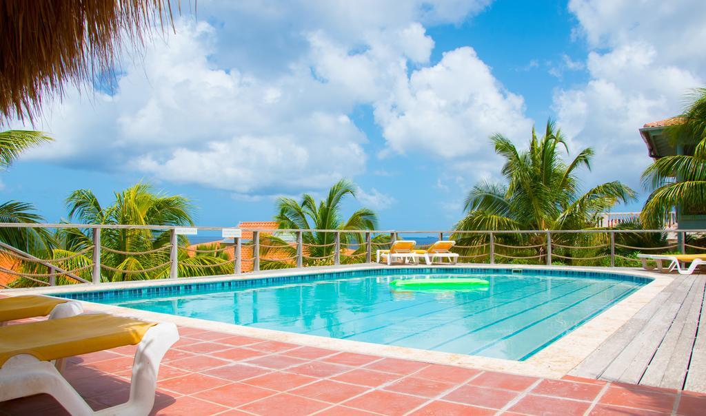 Апарт отель Caribbean Club Bonaire Экстерьер фото