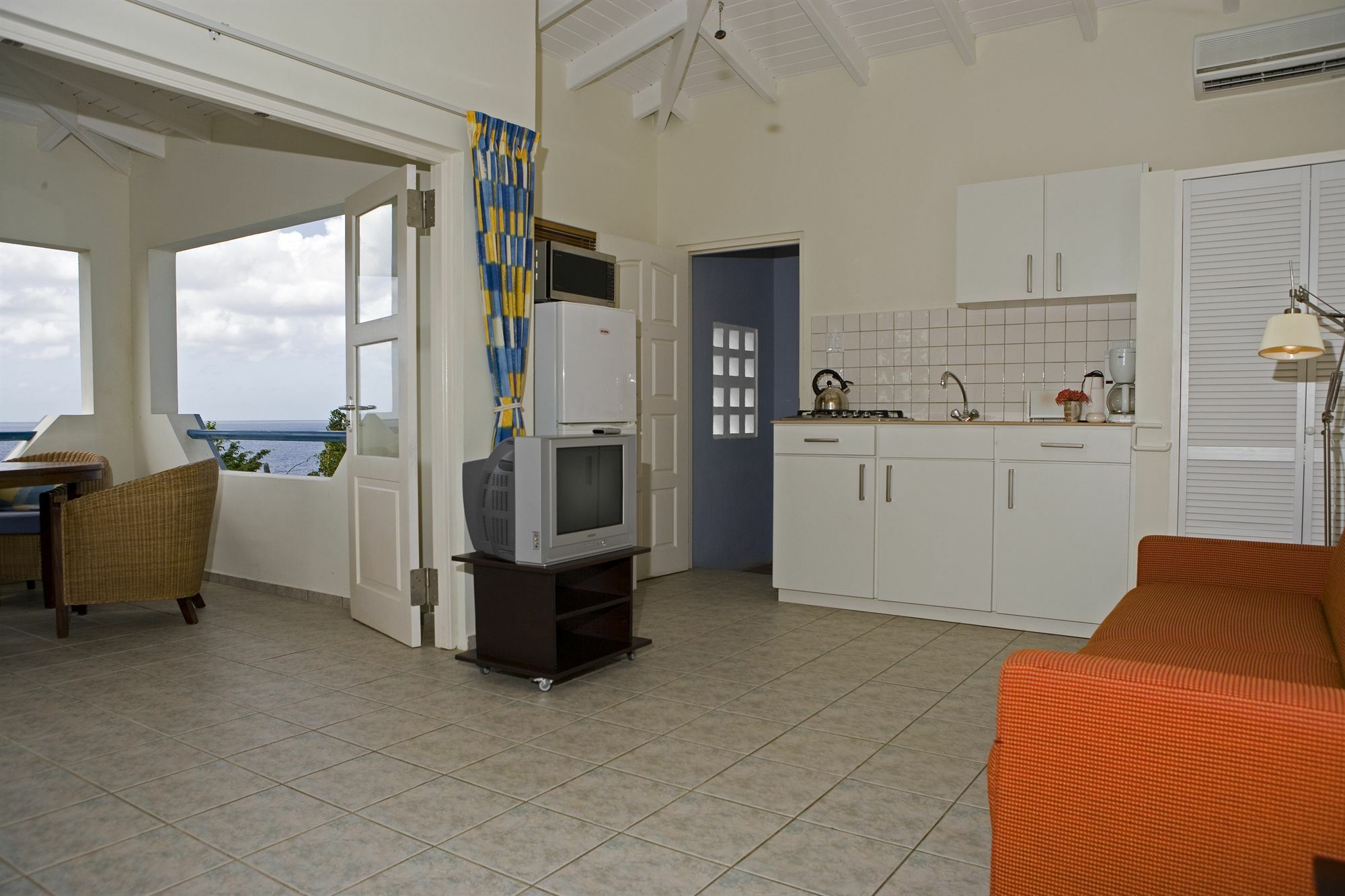 Апарт отель Caribbean Club Bonaire Экстерьер фото
